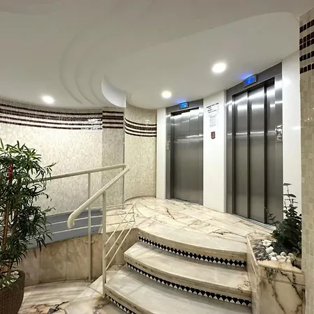 Coblanca 5-18 公寓